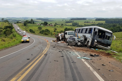 Tragédia na BR-373: acidente que matou 23 pessoas no Paraná acende alerta para quem viaja entre Curitiba e os Campos Gerais