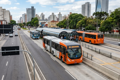 Nova concessão dos ônibus de Curitiba prevê R$ 3,9 bilhões: o que muda para quem usa o transporte coletivo