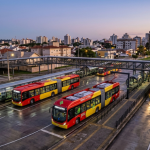 Nova concessão do transporte de Curitiba pode mudar a rotina de passageiros com ônibus elétricos e integração entre linhas