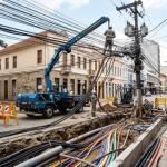 Curitiba avança para enterrar fios: como a mudança pode transformar ruas, internet e segurança na cidade