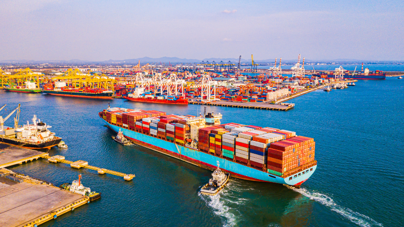 Tarifas dos EUA e tensões comerciais: por que o cenário internacional pode afetar empregos, exportações e investimentos no Paraná