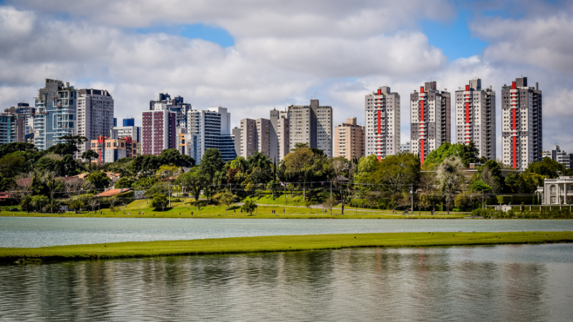 Concurso da Prefeitura de Curitiba abre 348 vagas: veja cargos, datas e como se preparar